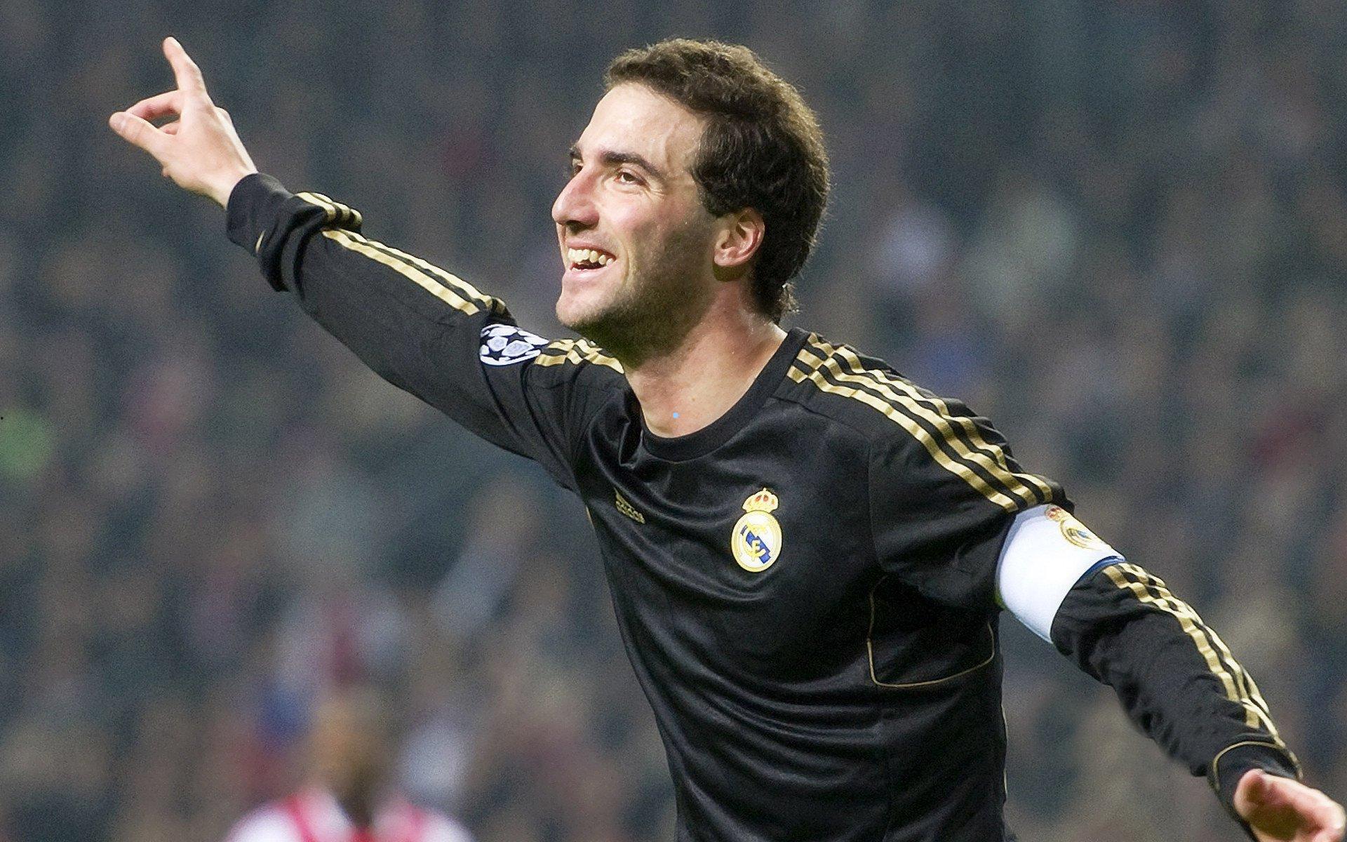 ESPN预测明日勇士对阵森林狼，胜率悬殊，勇士仅35.4%面临挑战